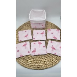 Panier et ses lingettes flamant rose