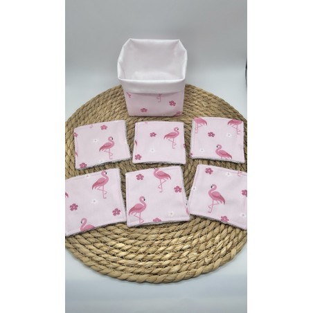 Panier et ses lingettes flamant rose