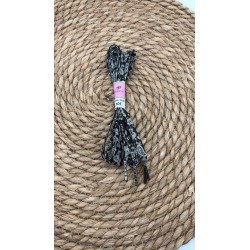 Paire de lacets noir et blanc