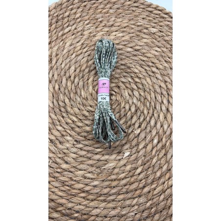 Paire de lacets fleurs vert et beige