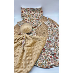 Coffret naissance fleurs beige
