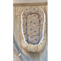 Réducteur de lit/ couffin liberty beige