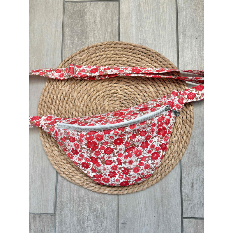 Sac banane fleurs rouges
