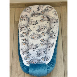 Réducteur de lit/couffin koalas bleu