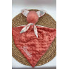 Doudou lapin rose
