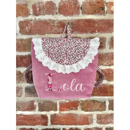 Sac à dos rose fleurs lettre fleurie et froufrou