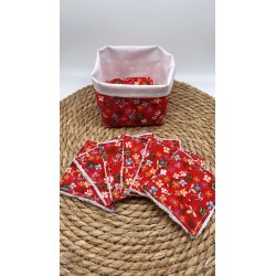 Panier et ses lingettes lavables fleurs rouges