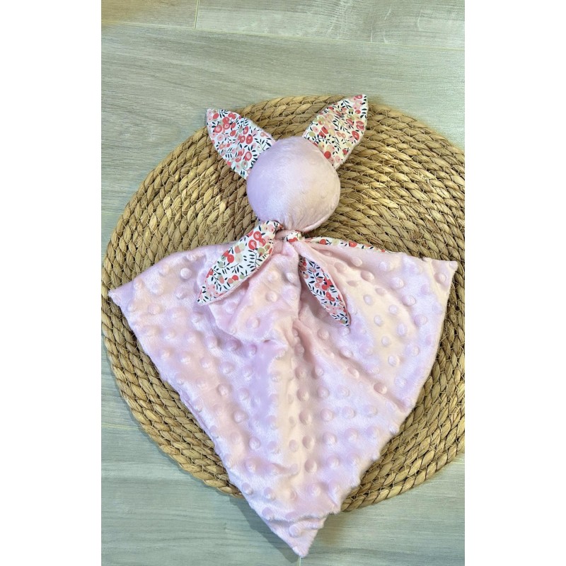 Doudou lapin liberty rose